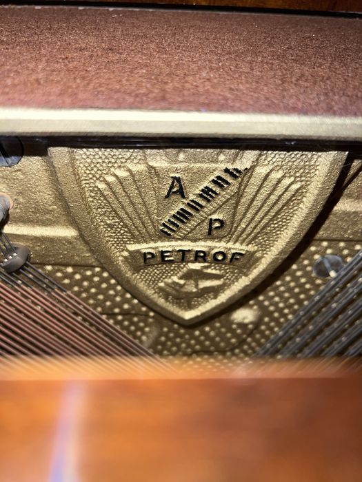 Піаніно Петроф Petrof