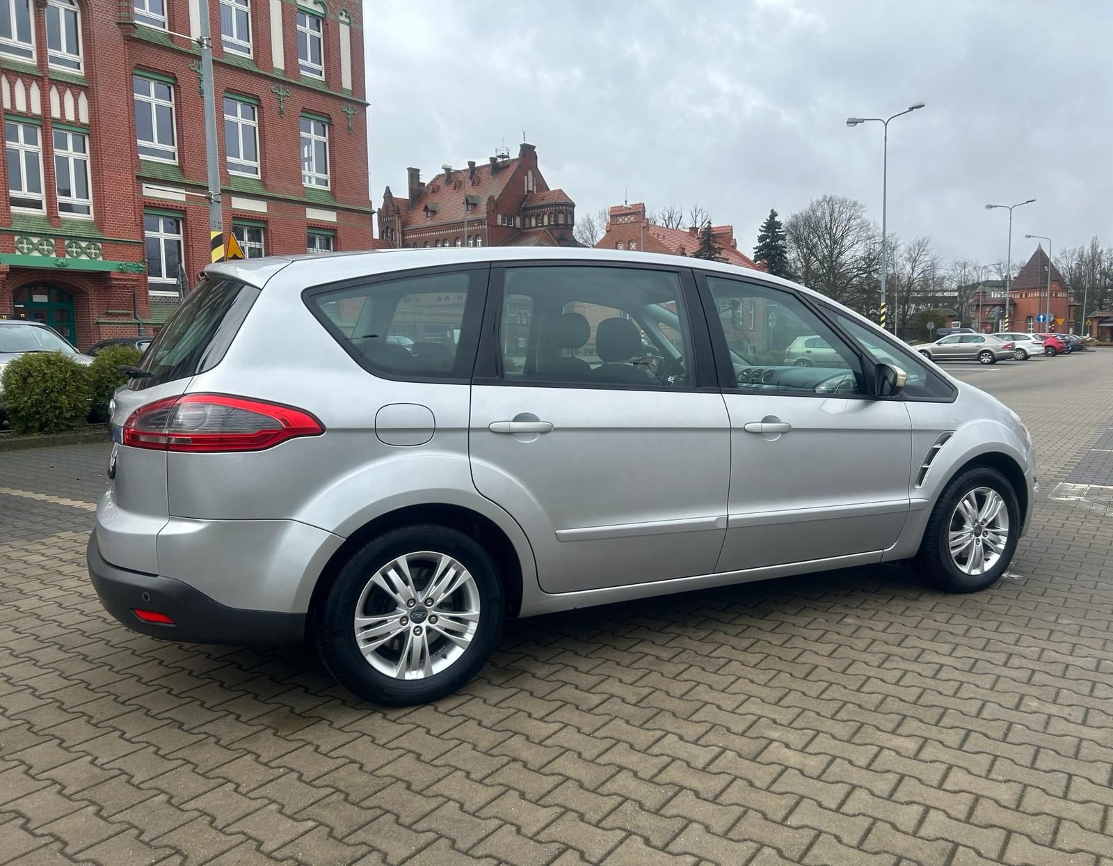 Ford S-Max 2011 rok tylko 215tys km