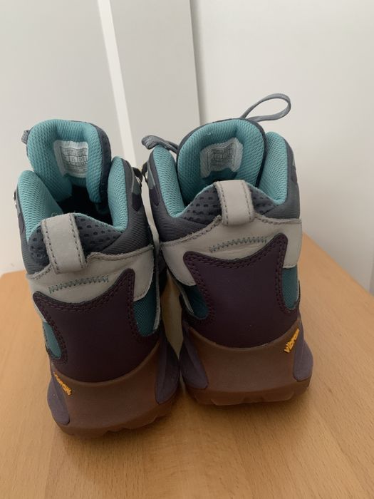 Жіночі трекінгові мембранні черевики Merrell, 24см
