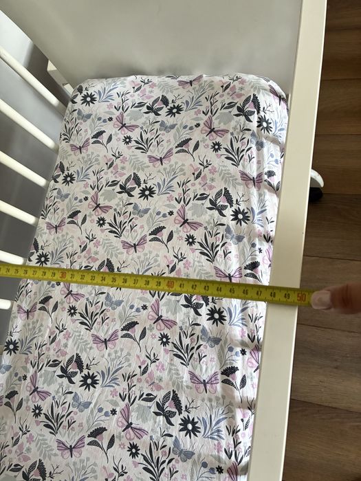 Łóżeczko, kołyska niemowlęca na kółkach