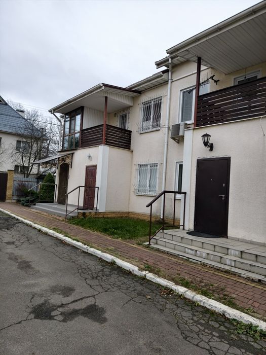 Оренда будинку(таунхаус) Святопетрівське газ/генератор/2паркомісця