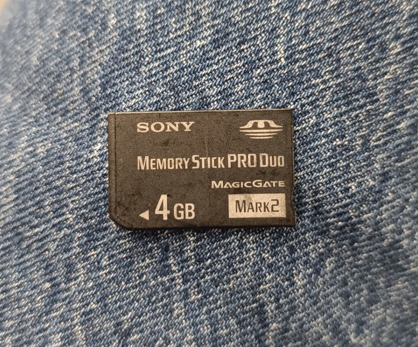 Cartão de Memória Sony Memory Stick PRO Duo 4GB