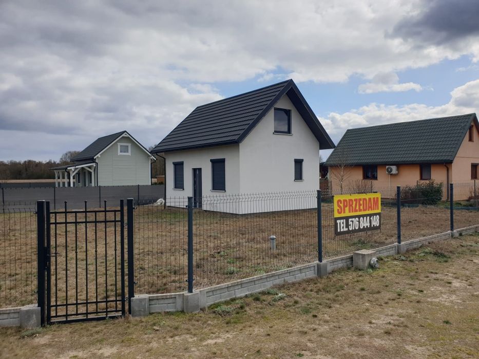 Domek rekreacyjny nad jeziorem w Jesionce