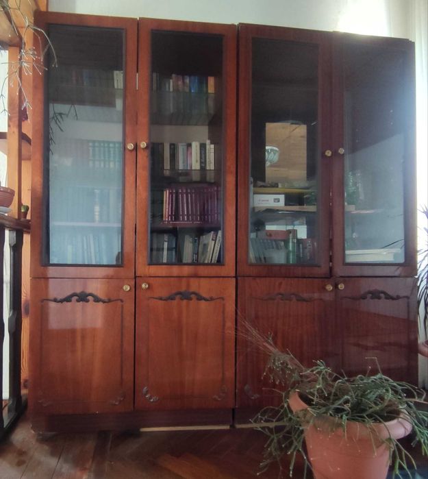 Серванти, шафи -3 штуки , дешево