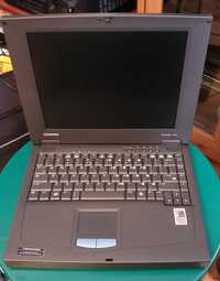 Laptop Compaq Armada 110 PP2100 Windows ME komputer Retro