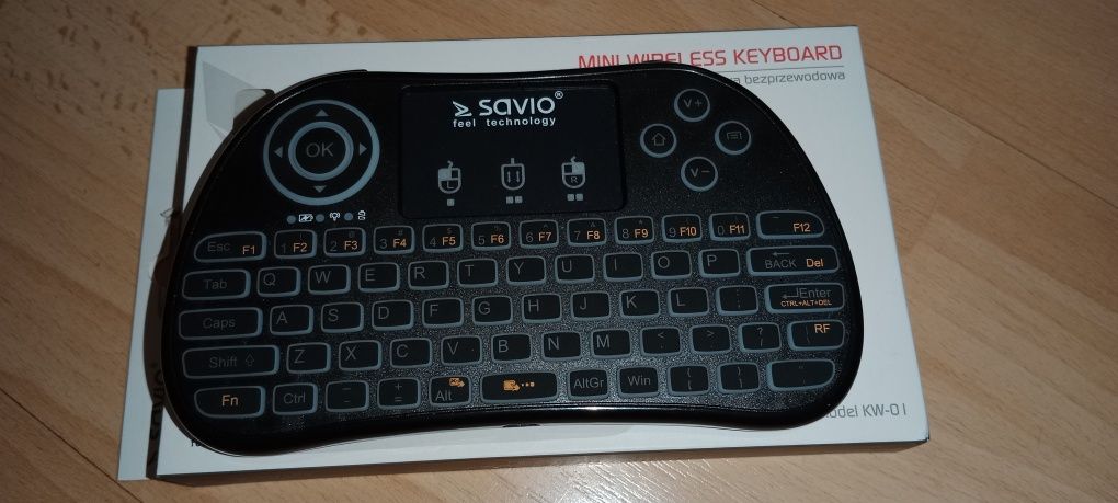 SAVIO KW-01 mini Klawiatura bezprzewodowa (touchpad)