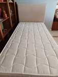 Cama solteiro sommier com cabeceira e colchão da COLCHÕES & COMPANHIA