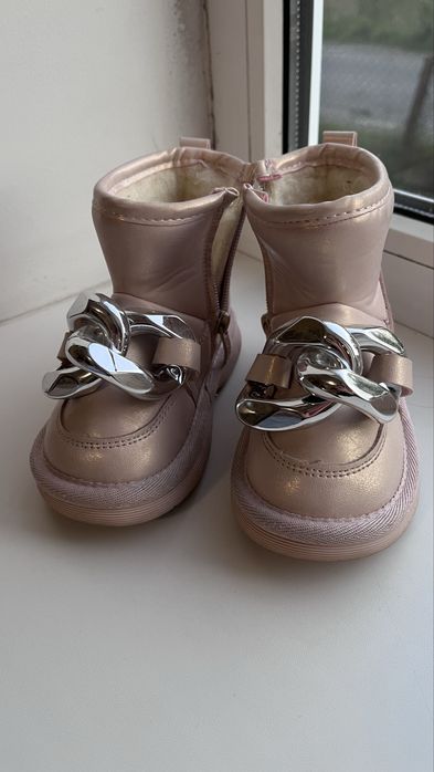 Зимні чобітки чоботи туфлі ботинки угги