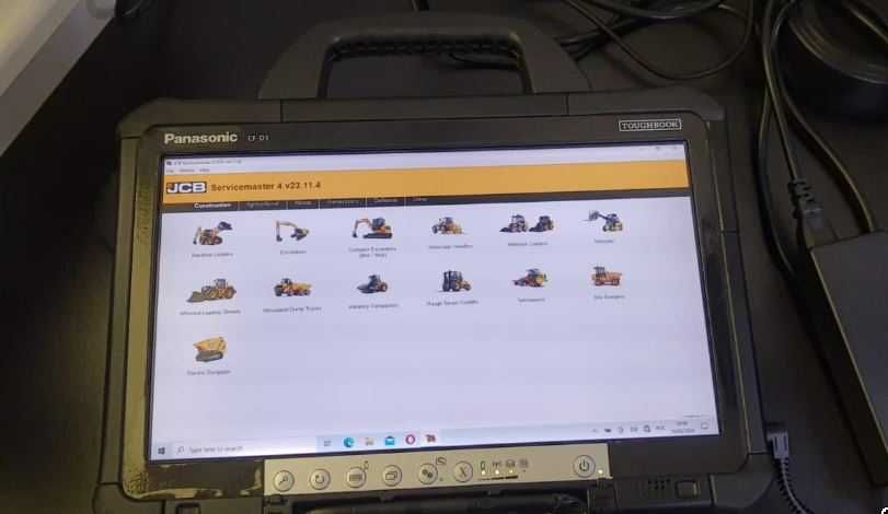 Jcb Service Master 4, Interfejs Diagnostyczny wraz z komputerem