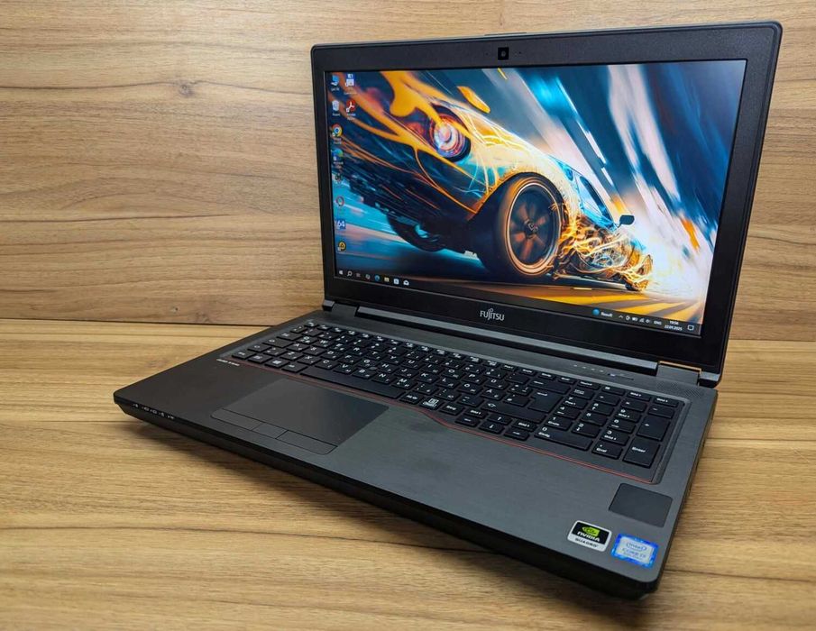 Fujitsu Celsius H780/15.6"/Intel Core i7-8750H