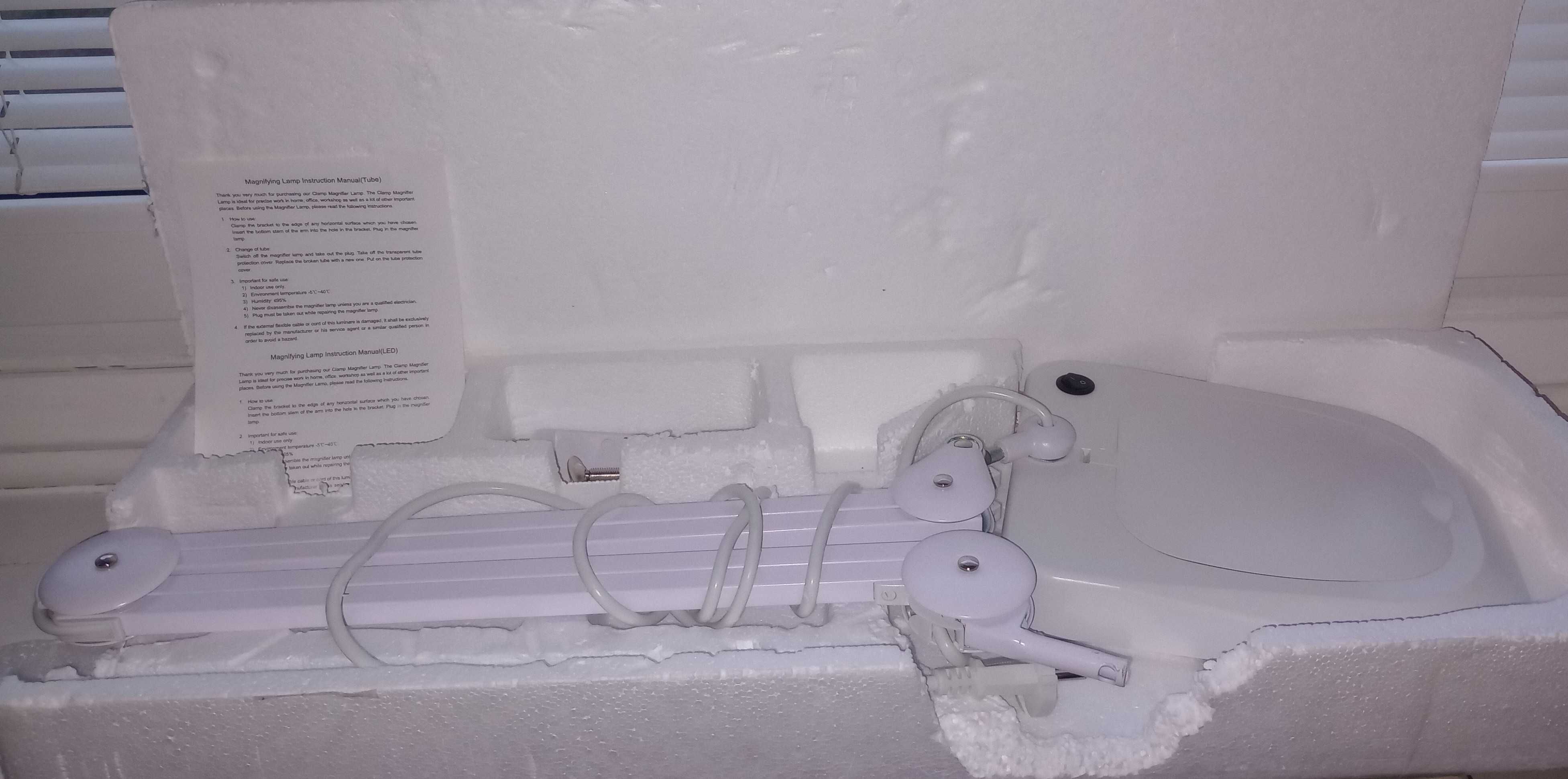Lampa lupa 6015 3D LED