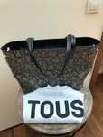 Mala grande Tous