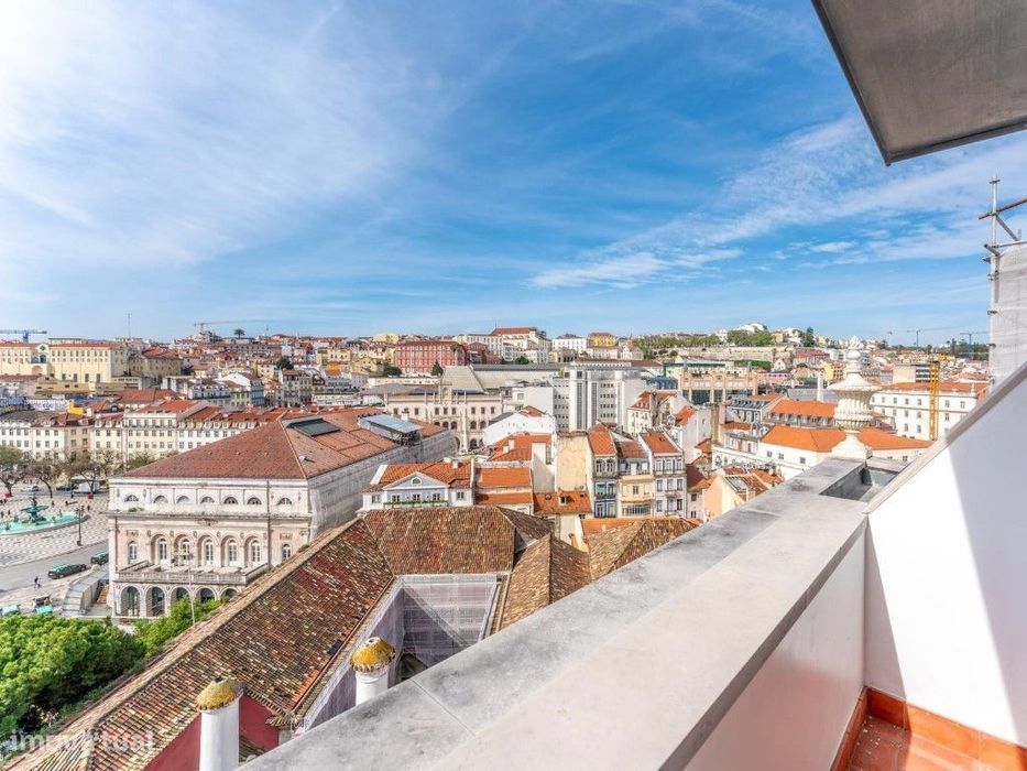 Edifício renovado no centro histórico de Lisboa