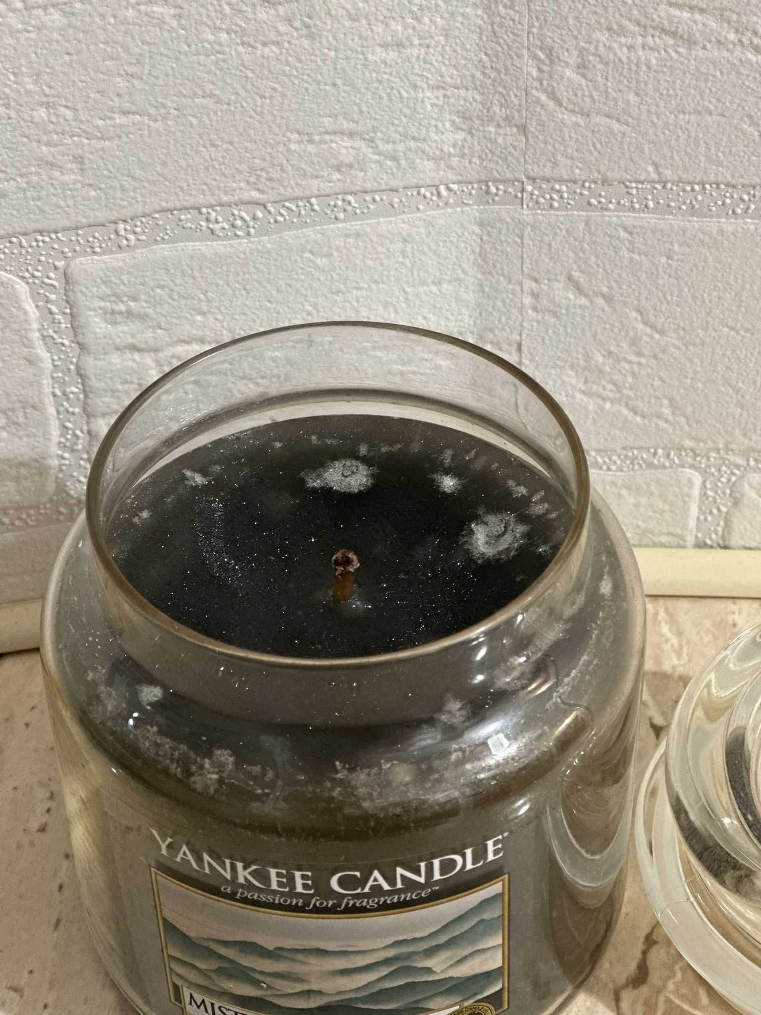 Świeca Yankee Candle Misty Mountain