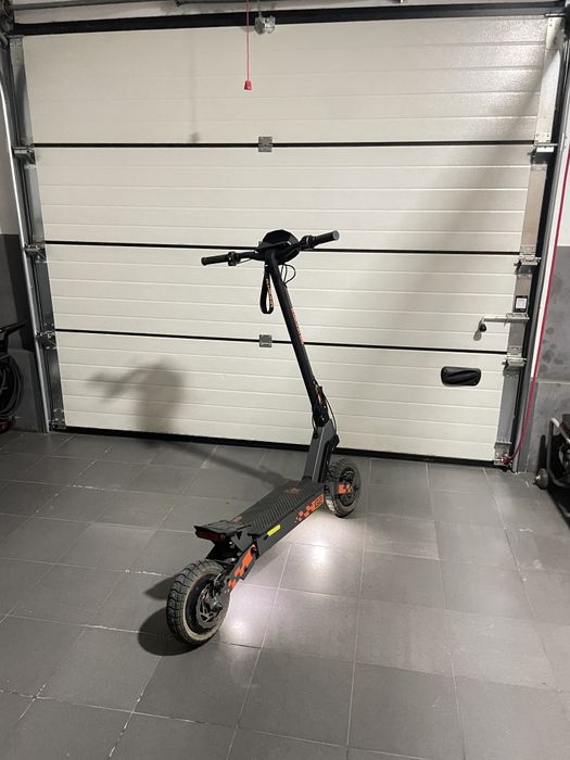 Електросамокат куго г2