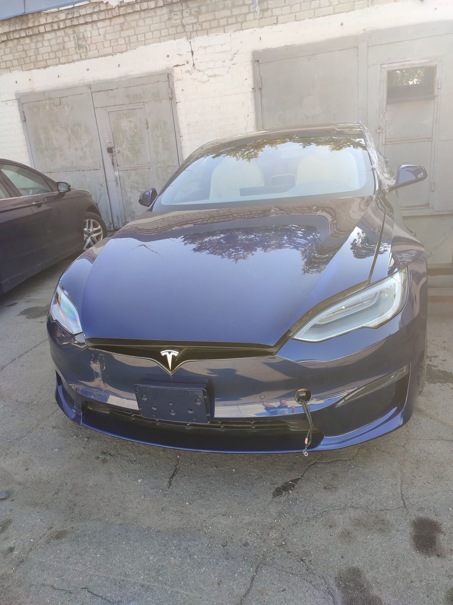 Разборка Tesla model s 21-23р, капот, крыло,фара, батарея, бампер