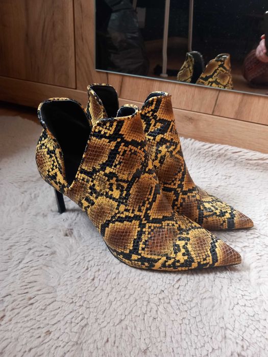 Buty kozaki szpilki botki ZARA 39