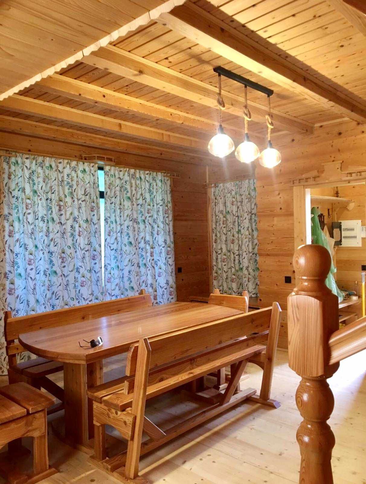 Продаж будинку в затишному місці
