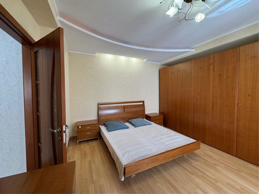 Ж/м Победа, 3 ком.квартира, 92 м.кв, Мандрыковская