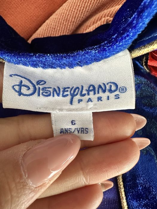 Strój na bal przebierańców królewna Śnieżka Disney 116 cm