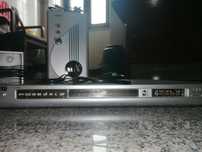 Leitor de DVD e colunas em ótimo estado
