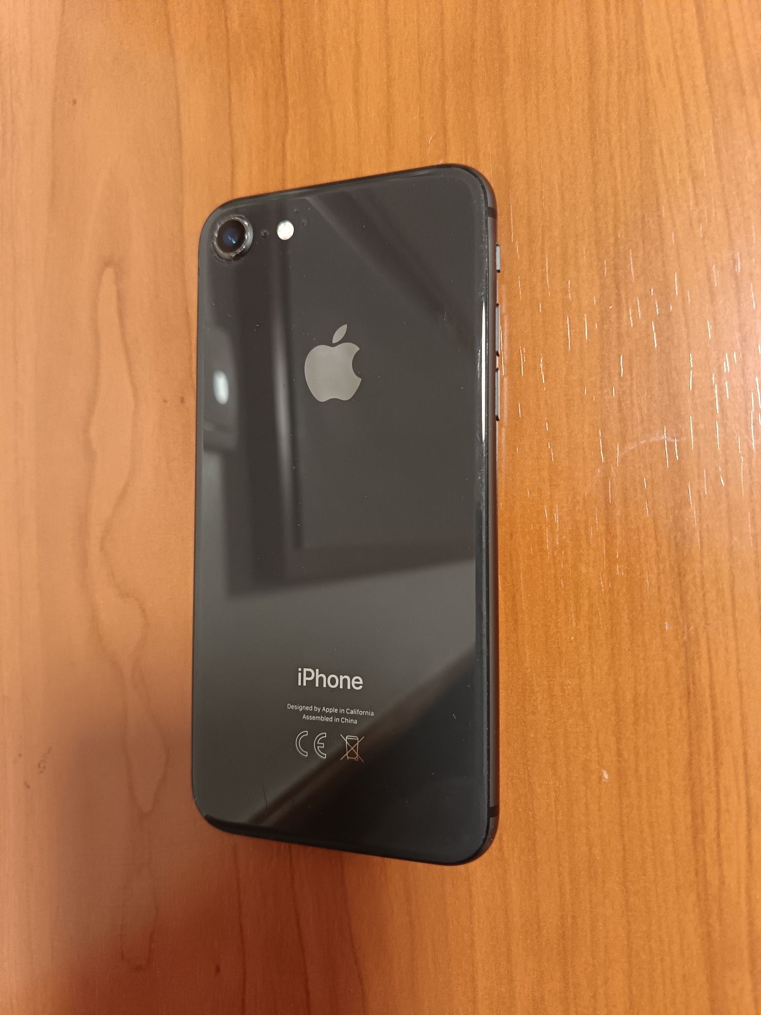 Vendo iPhone 8 black