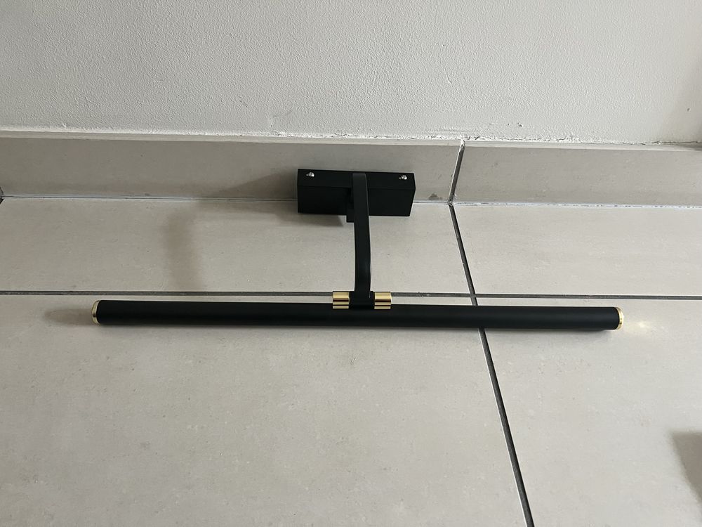 Kinkiet activejet lampa listwa lazienkowa nad lustro obraz