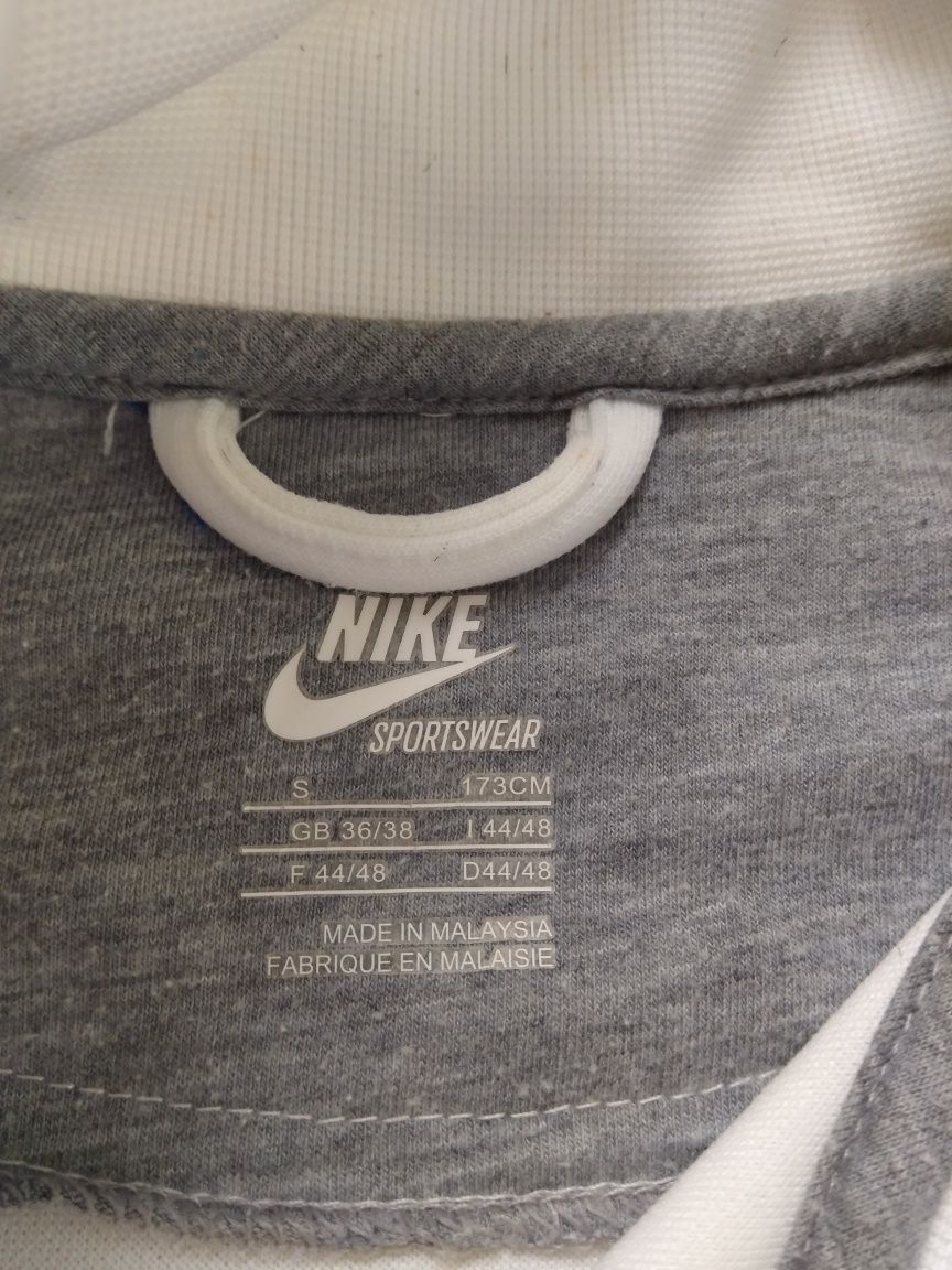 Casaco Nike Tamanho M