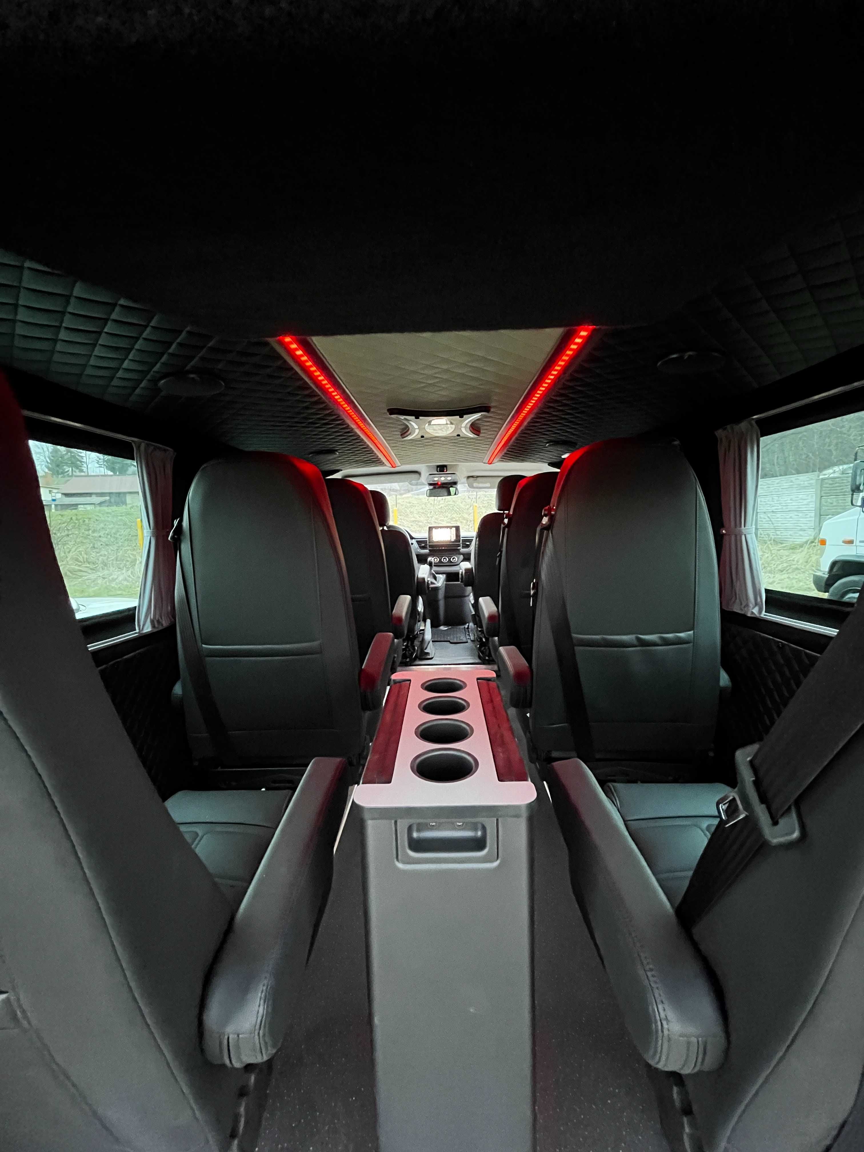 zabudowa busa VIP-osobowy
