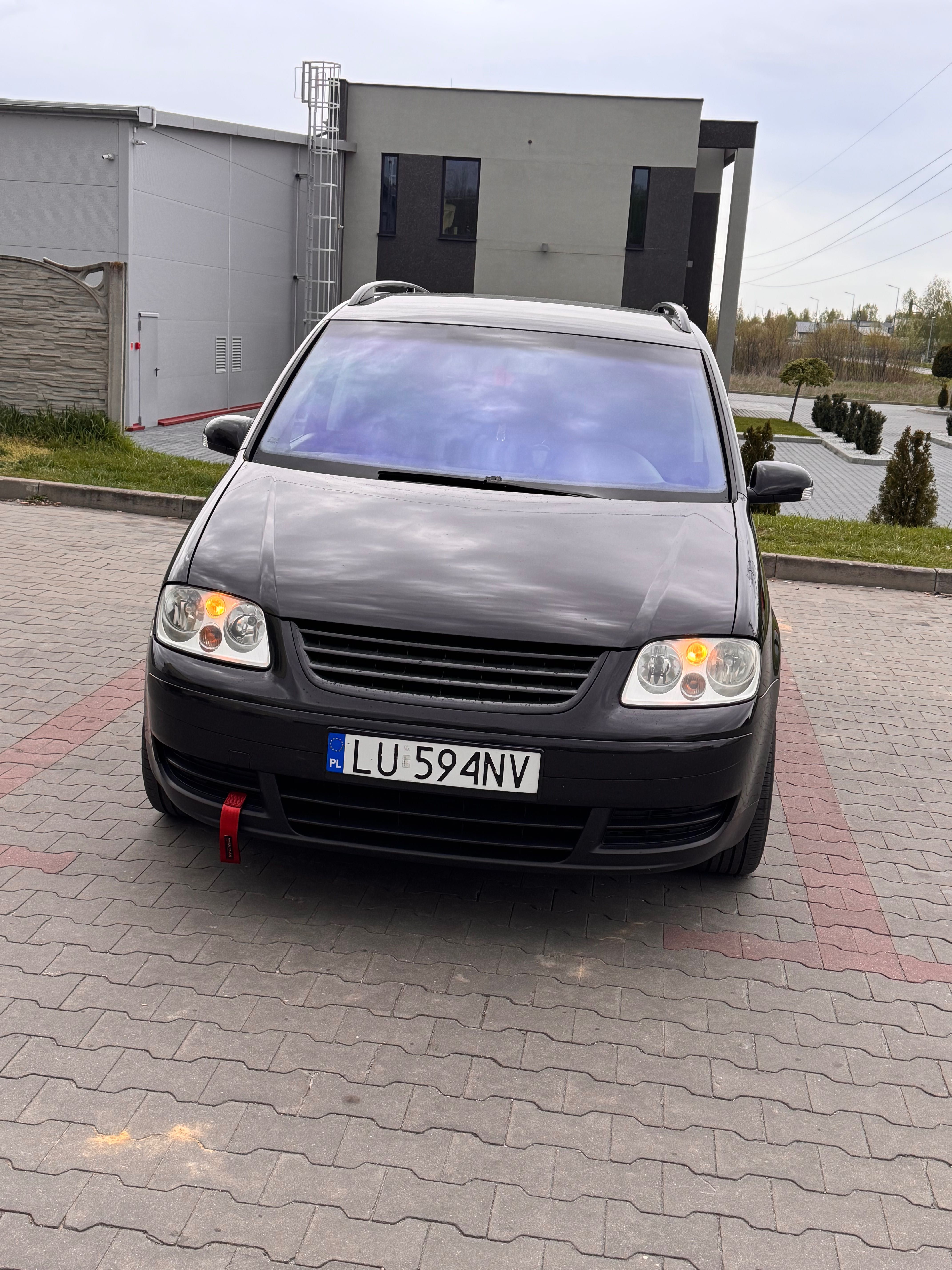Sprzedam Vw TOURAN 1.9 tdi.  2003r