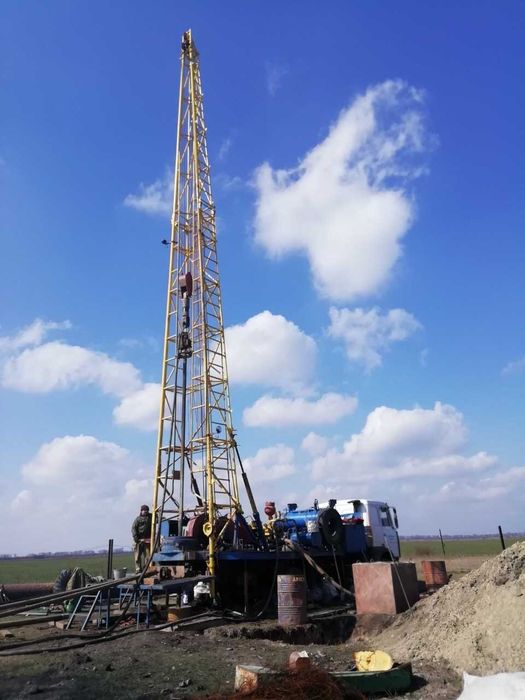 Продам бурову 1БА-15