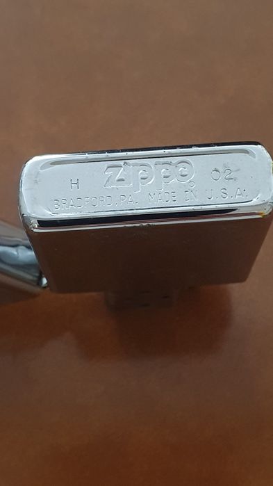 Zippos originais genuínos 2002 e 2003