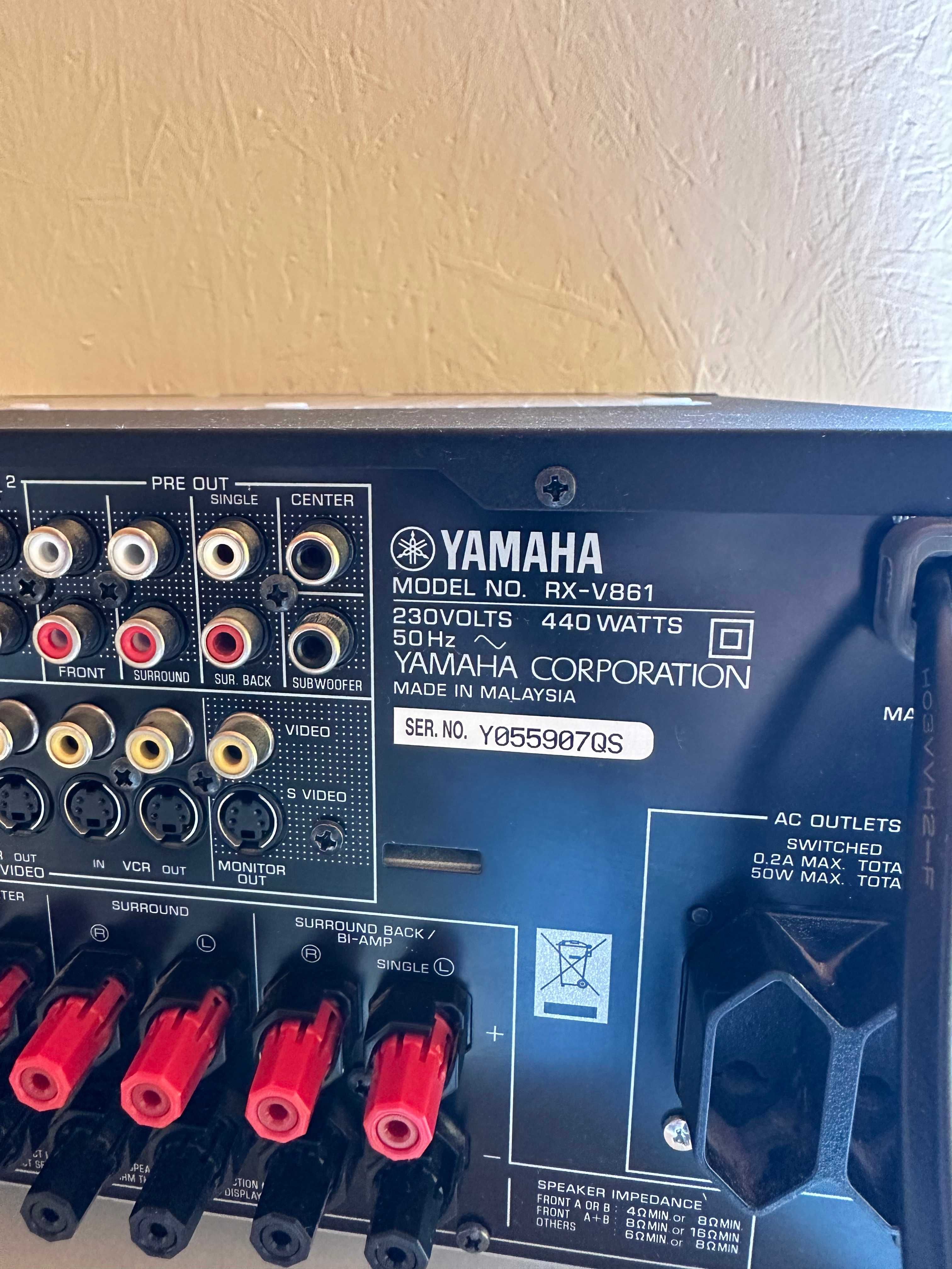 Amplituner Wzmacniacz Stereo Yamaha RX-V 861