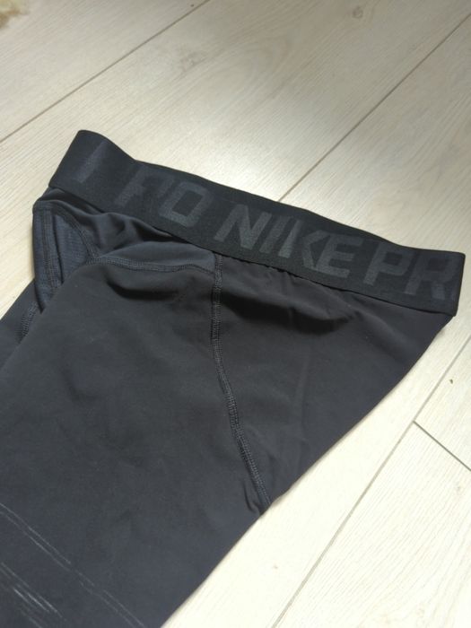 Чоловічі компресійні легінси тайси Nike L