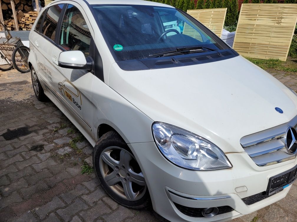 Mercedes b klasa 2009r 2.0d automat