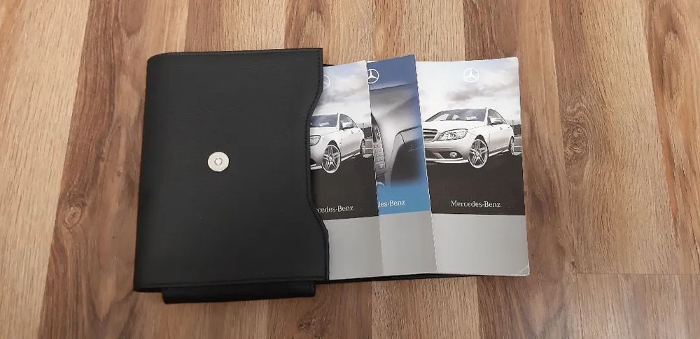 instrukcja obsługi etui skóra mercedes w204