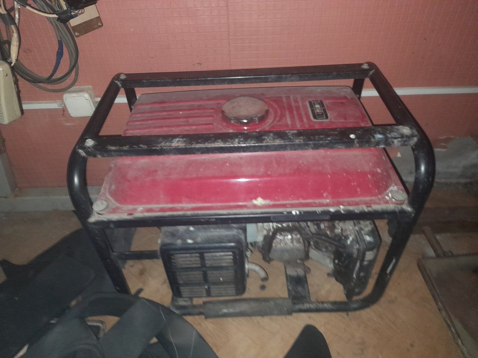 Elemax SH2900DX генератор.