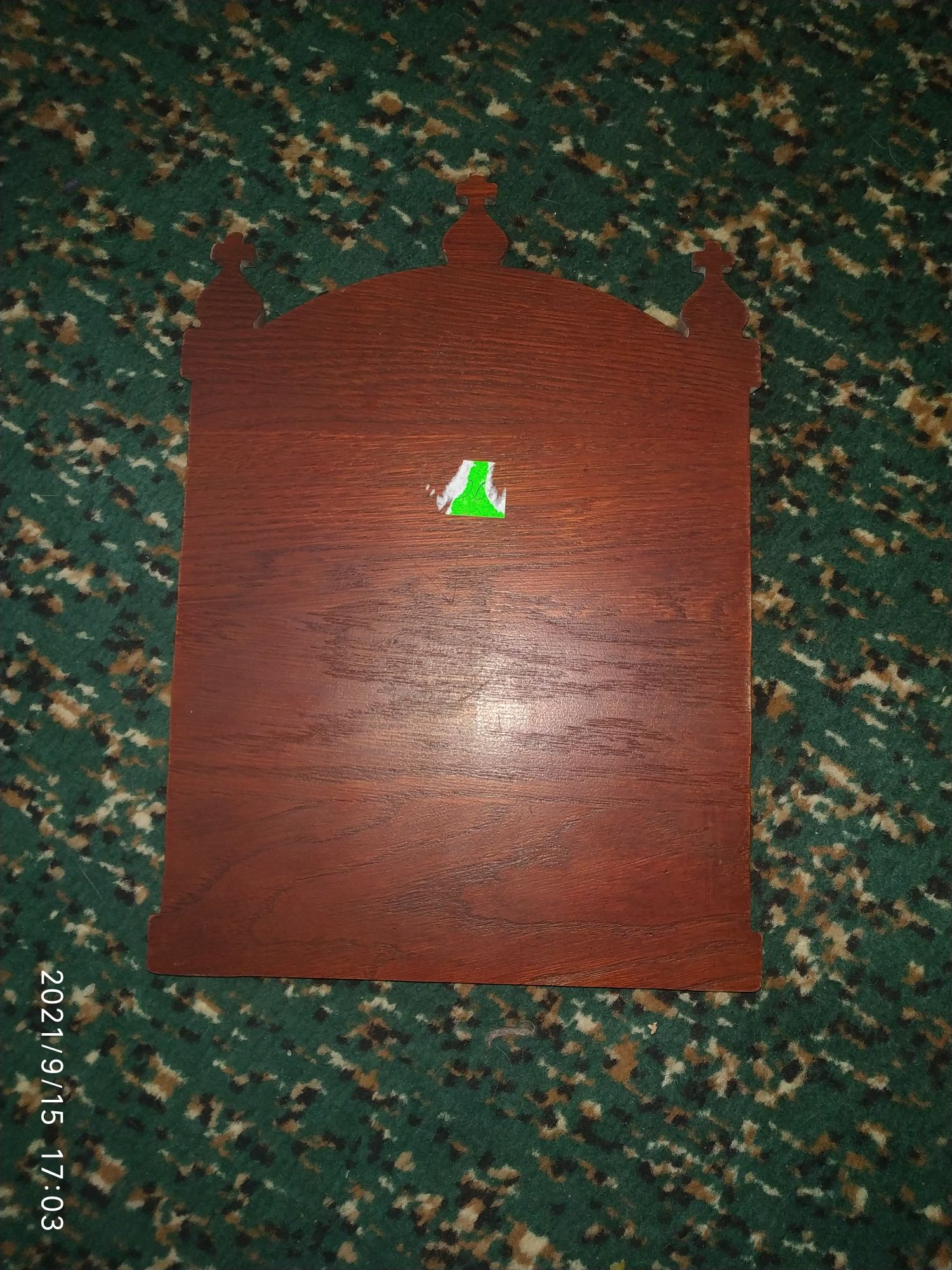 Резная деревянная икона