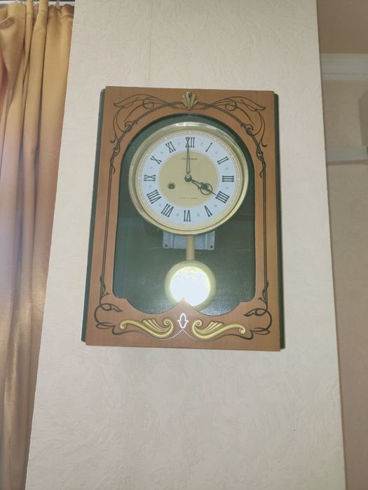 Годинник з боєм настінний, кабінетний. Можлива пересилка