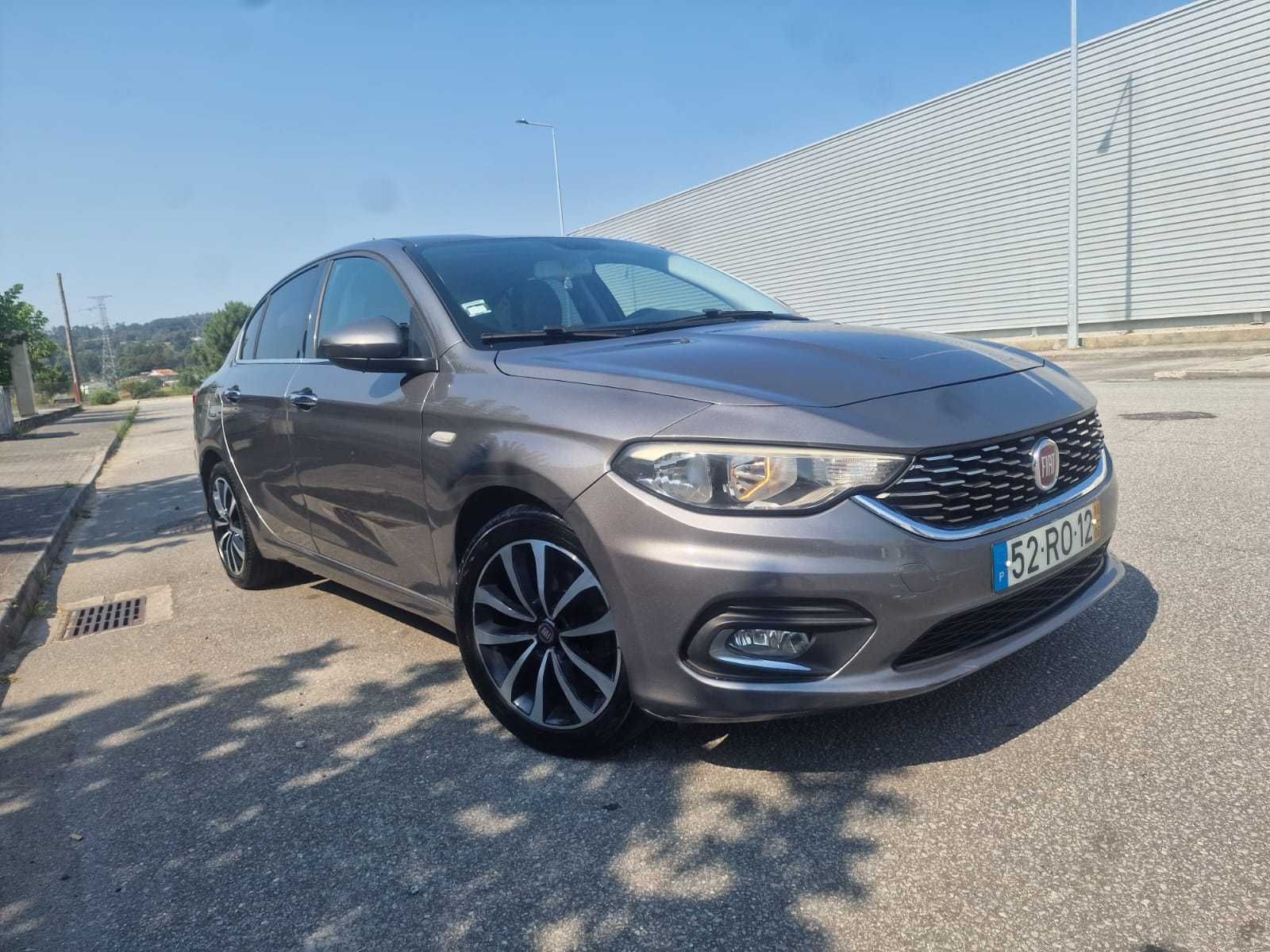 Fiat Tipo berlina Full-Extras