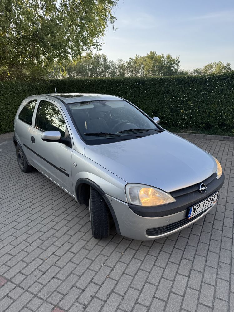 Opel Corsa C 1,0 2001r