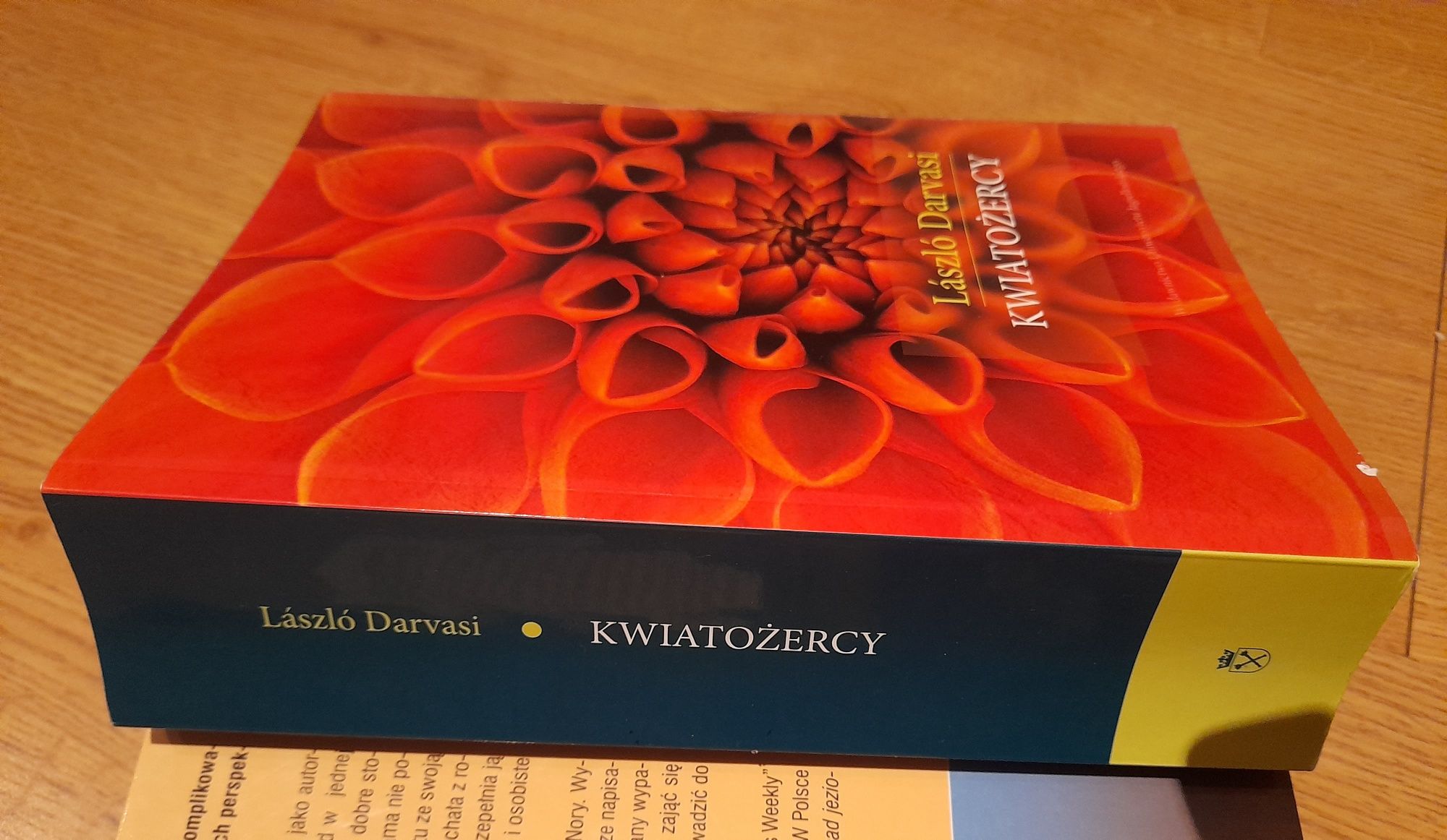 Kwiatożercy Laszlo Darvasi