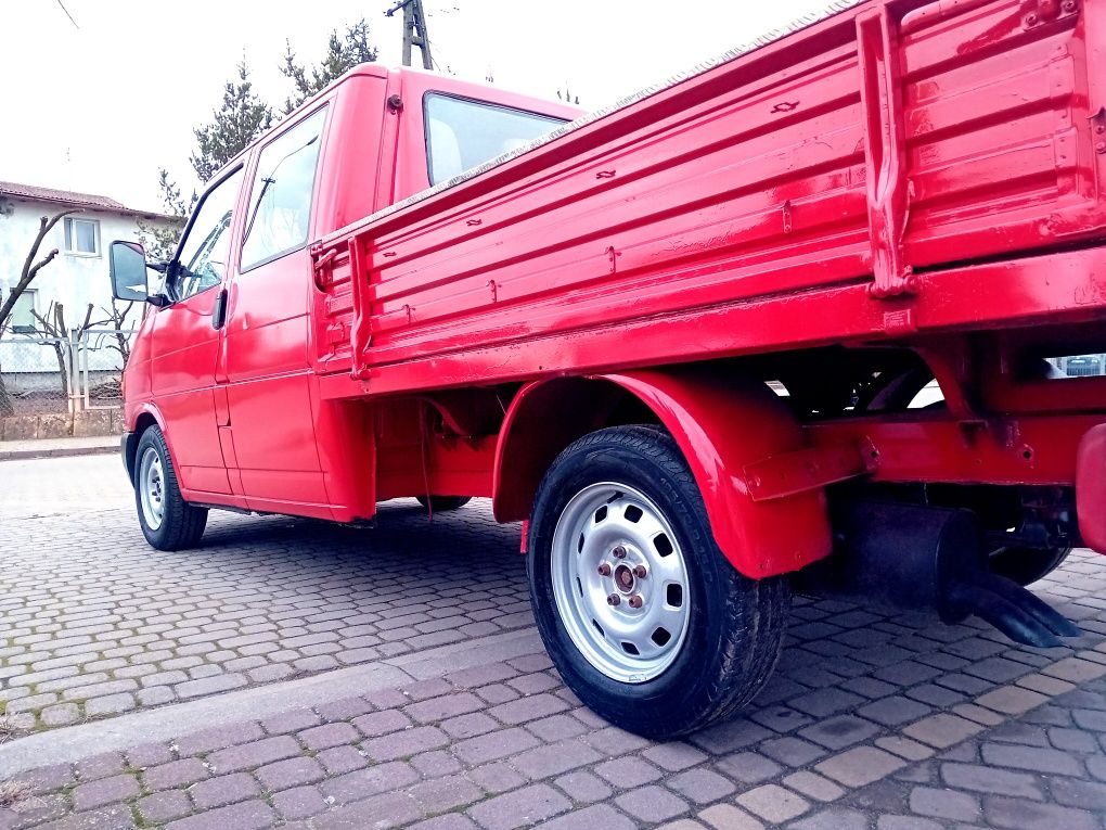 Volkswagen Transporter T4 2.5 TDI.  Doka.  Skrzynia. Plandeka