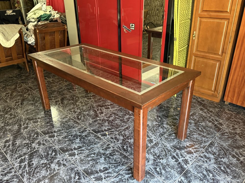 Mesa sala em madeira maciça e vidro