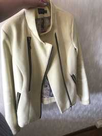 Женское пальто / размер 48