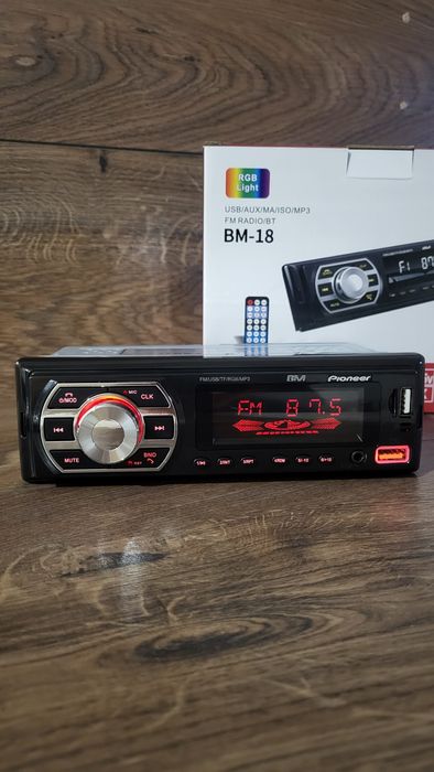 Bluetooth магнітола BM-18/USB/AUX/змінна підсвітка