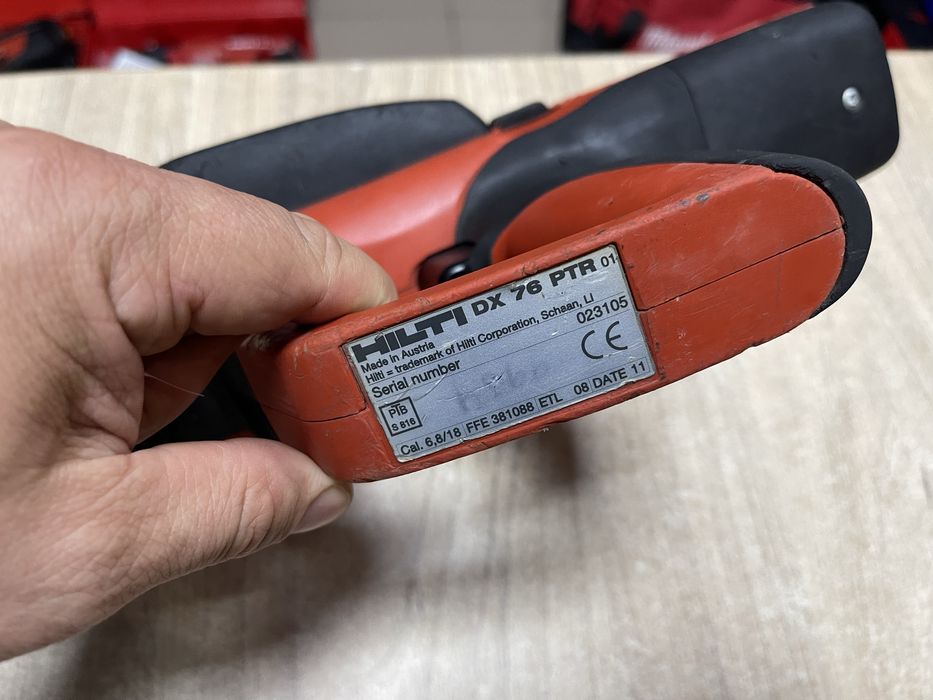 Hilti DX 76 PTR / пороховий монтажний пістолет Хілті