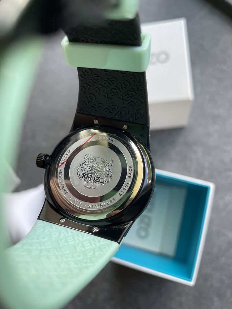 Kenzo nowy zegarek z metką czarno miętowy