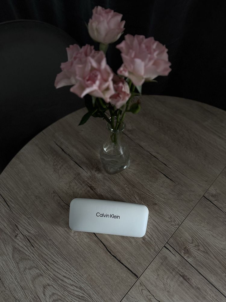 Окуляри Calvin Klein