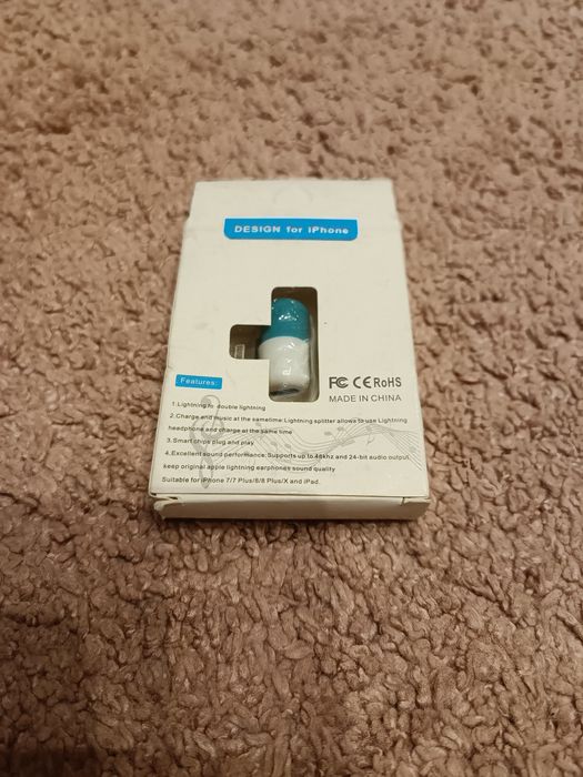 Adapter do iPhone kolor niebieski